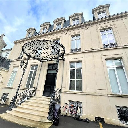 Aux Clefs Des Sacres - Dans Un Hotel Particulier Situe Rue Du Marc - Reims - Hyper Centre Forum Mairie Boulingrin Экстерьер фото