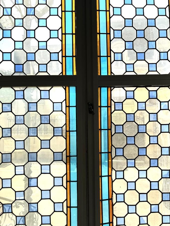 Aux Clefs Des Sacres - Dans Un Hotel Particulier Situe Rue Du Marc - Reims - Hyper Centre Forum Mairie Boulingrin Экстерьер фото